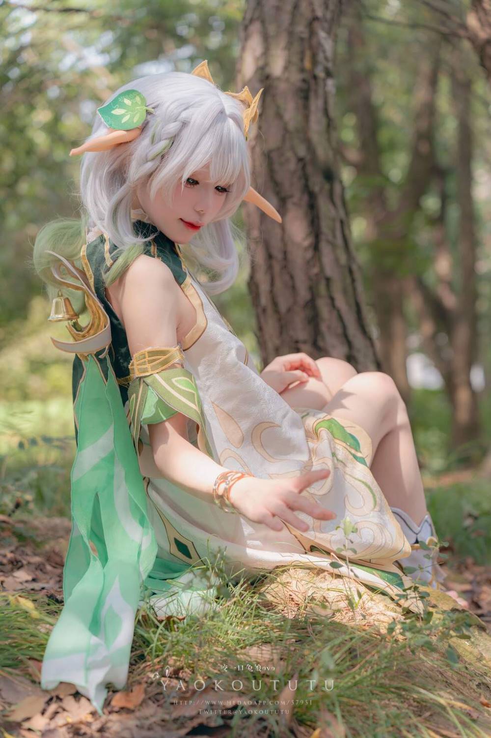 咬一口兔娘(黏黏团子兔) 最新写真合集 211套